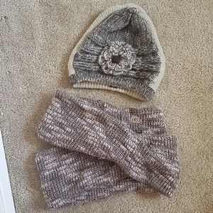 Hat and scarf set